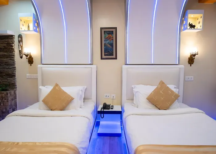 Royal Boutique And Pvt Ltd Hotel 4*