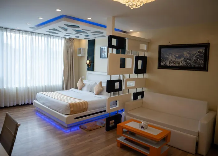 Royal Boutique And Pvt Ltd Hotel